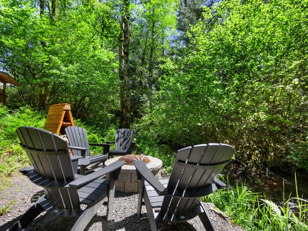 Sitting area off of hacket creek