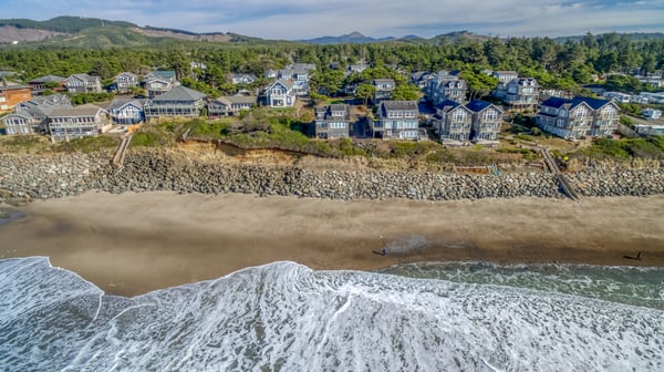 Walkable distance from the ocean