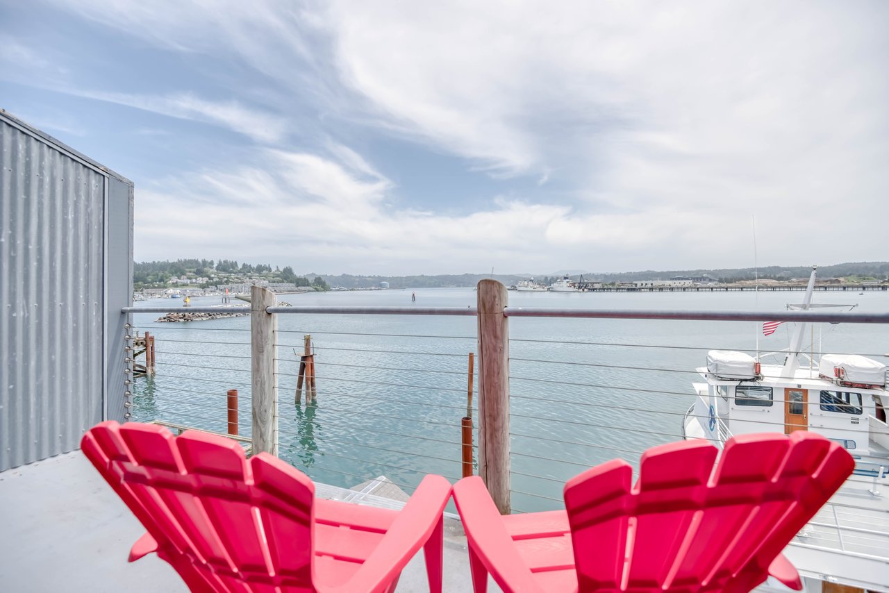 Anchor Pier Patio View Condo