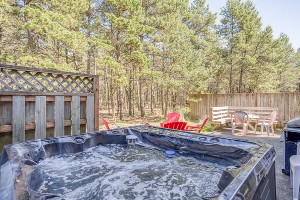 How Tub with Forest View