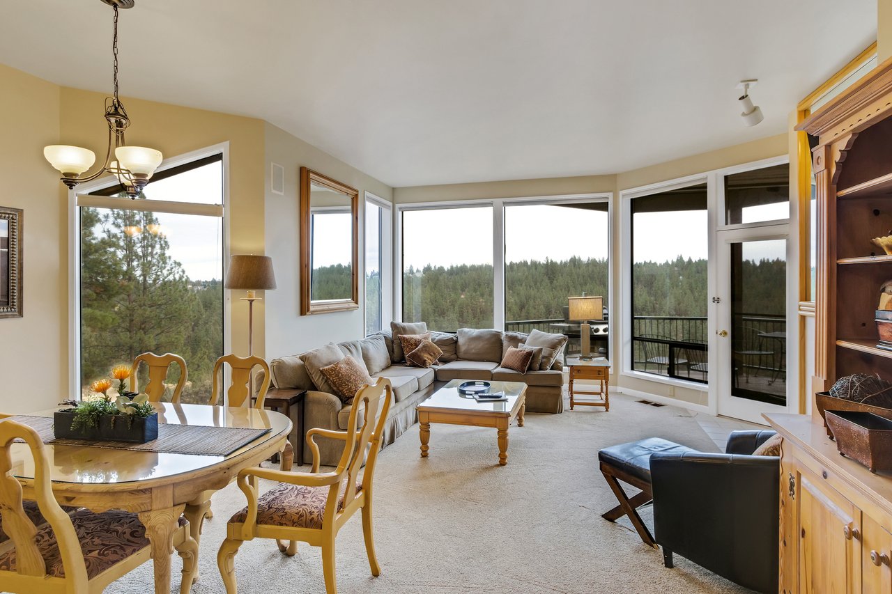 Living Area and Dining Area with Views