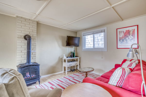 Living room with amenities