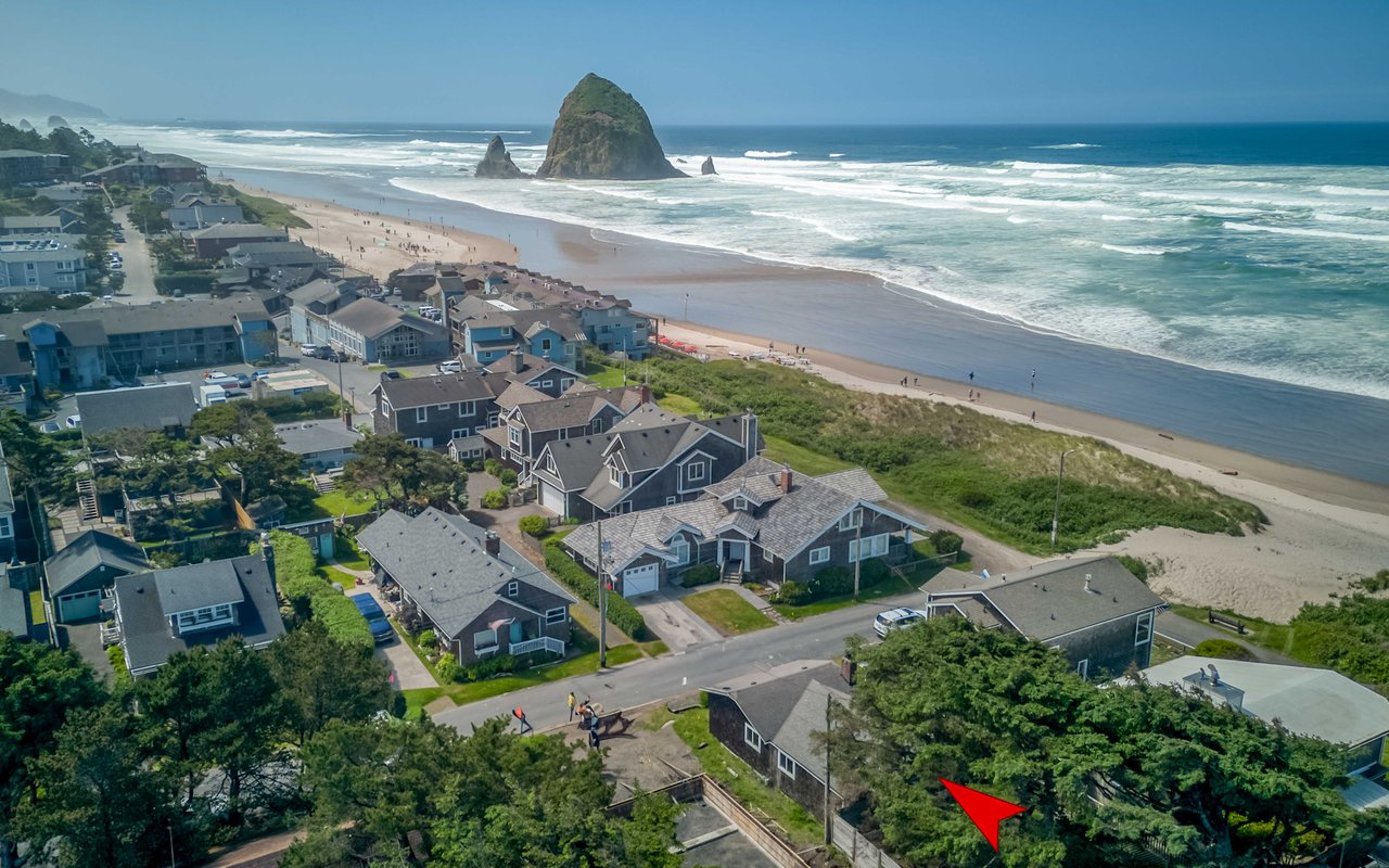 Walk to Haystack Rock