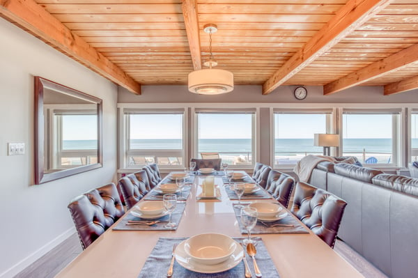 Dining Room with cutlery