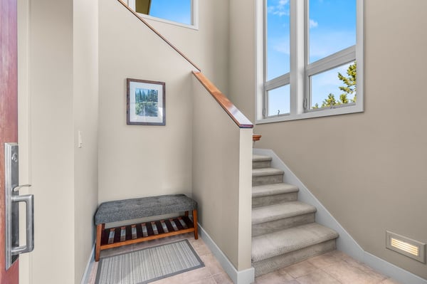 Entry Level, Stairs to Reverse Living