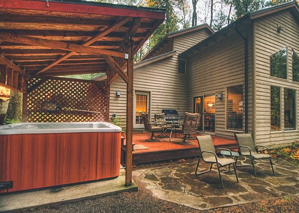 Outdoor Patio with great seating and Hot tub