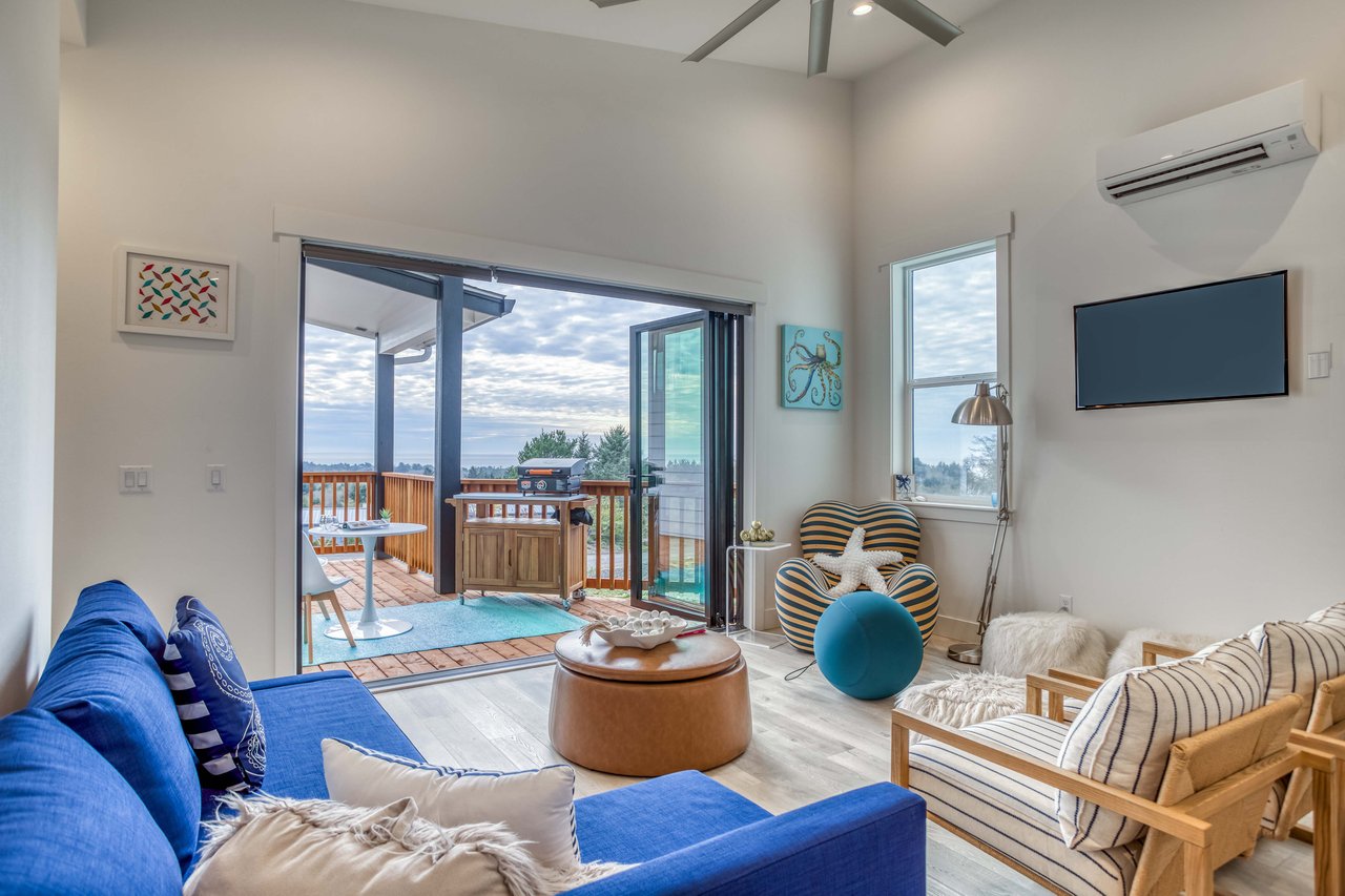 Living room with accordion doors