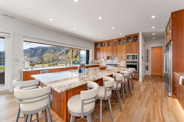 Large Kitchen Island with seating